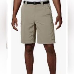 Columbia 38 Quick Dry  12” Shorts 2 front slash, back, velcro, zip & sn…
